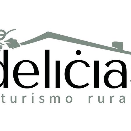 Delicias Hotel Peraltilla Exterior photo
